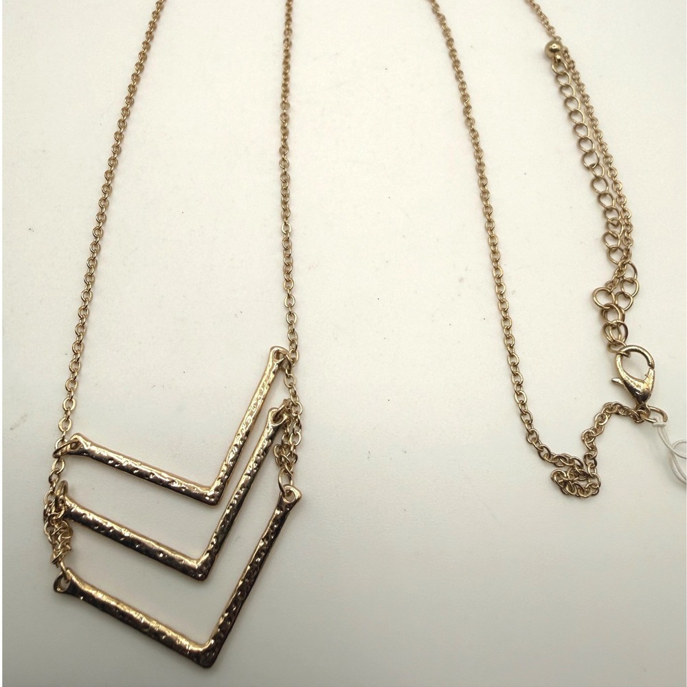Nordstrom Gold Tone Hammered Tiered Chevron Necklace 30-33" Adjustable